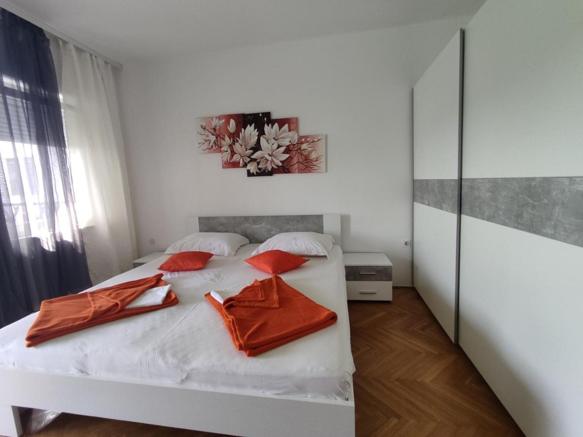 Apartment Teresa With Big Terrace Dramalj Цриквеница Экстерьер фото